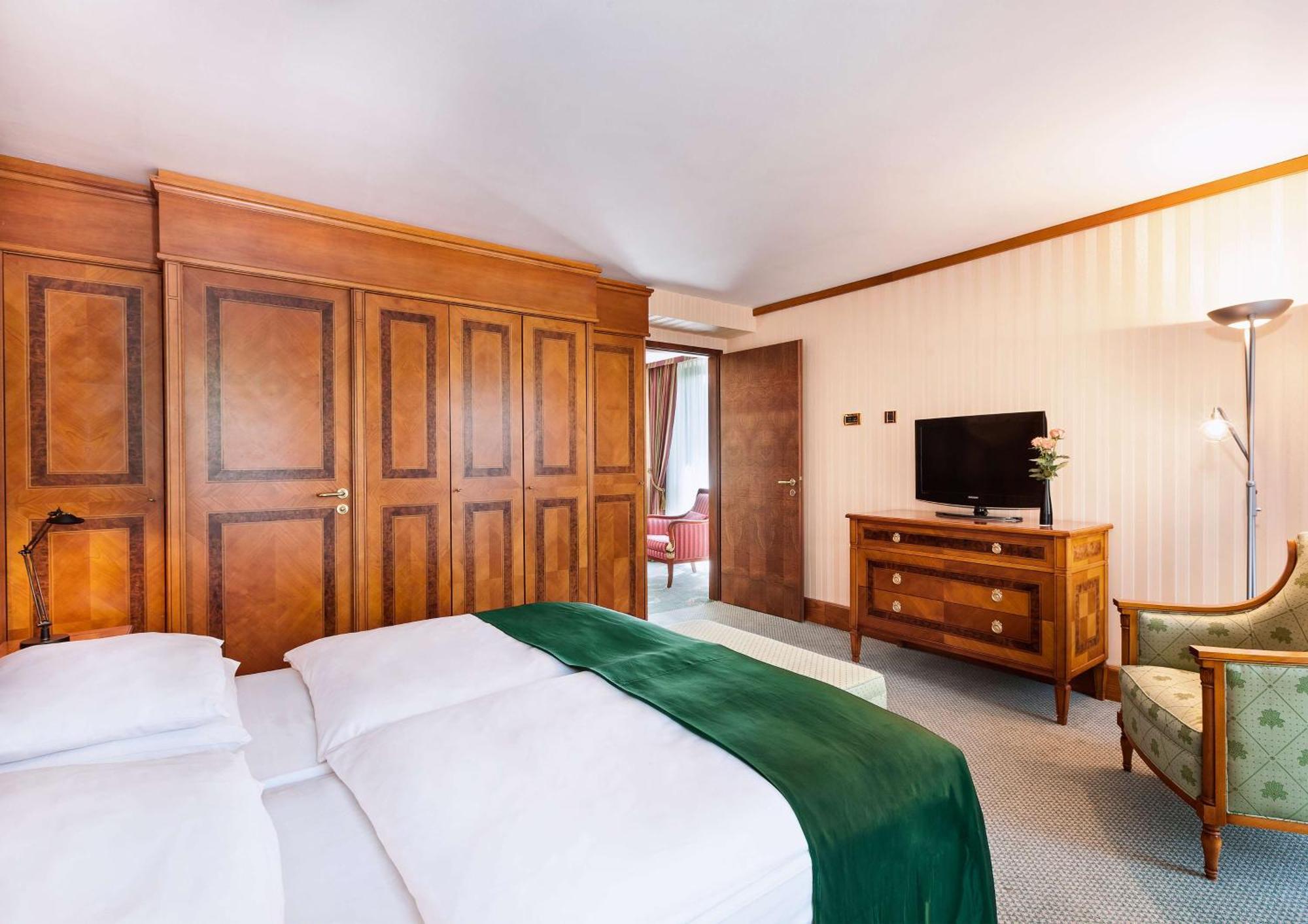 Best Western Premier Grand Hotel Russischer Hof Weimar  Exterior photo