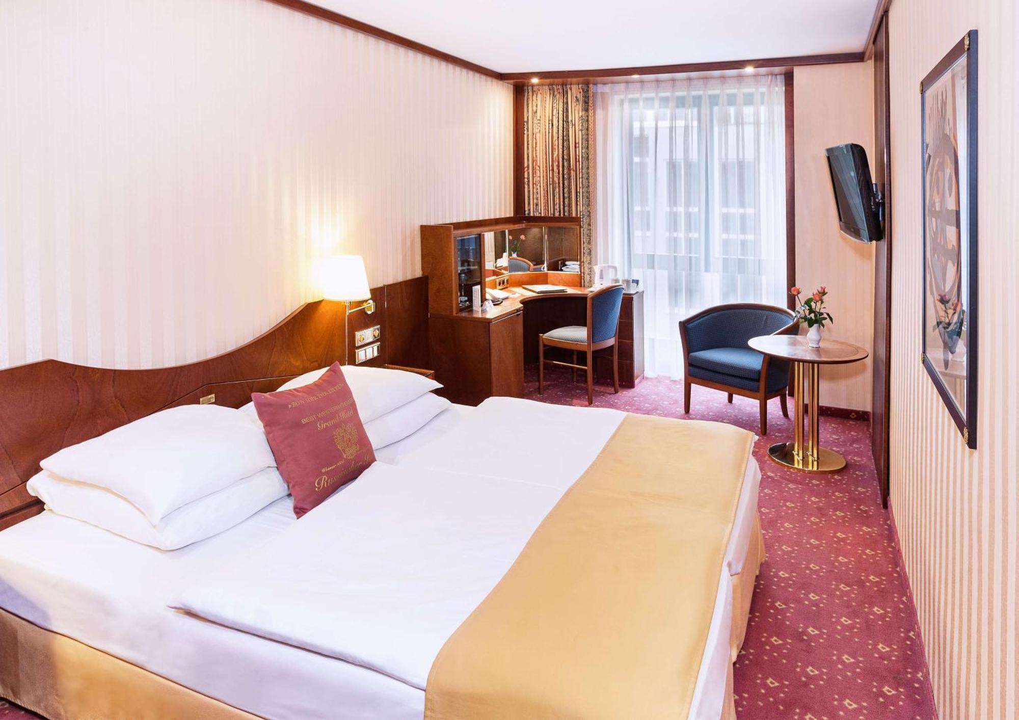 Best Western Premier Grand Hotel Russischer Hof Weimar  Exterior photo